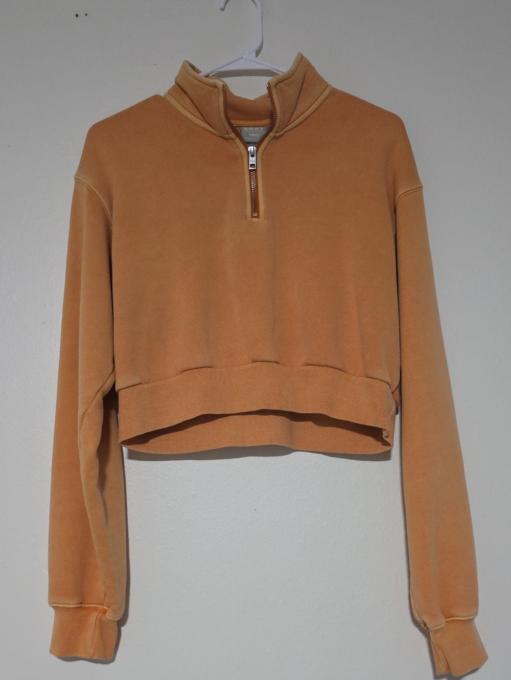 Aritzia Tna Cropped Half-Zip Sweatshirt in Rust-Orange